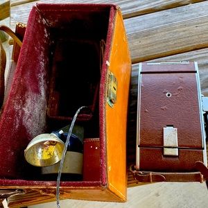 Vintage Polaroid 95A Camera